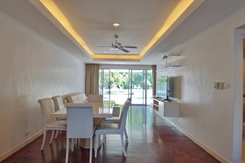 Condo in Sattahip, Thailand, 2 bedrooms  № 37196 - photo 2