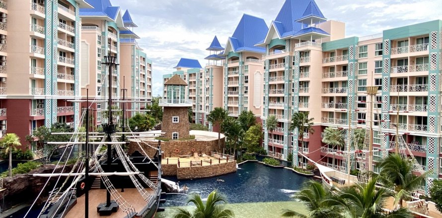 Condo in Pattaya, Thailand, 2 bedrooms in Grande Caribbean  № 39757