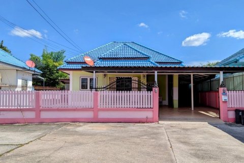 House in Sattahip, Thailand 2 bedrooms № 38290 - photo 1