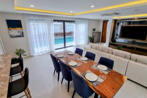 House in Bang Lamung, Thailand 3 bedrooms № 37886 - photo 4