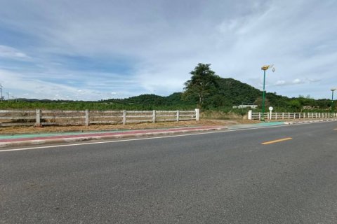 Land in Sattahip, Thailand 41556 sq.m. № 37709 - photo 1