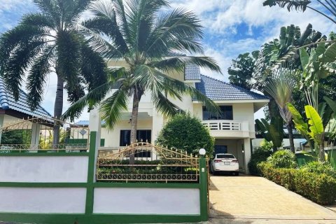 House in Sattahip, Thailand 3 bedrooms № 37414 - photo 24