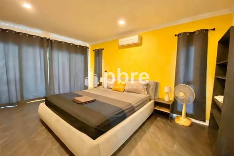 House in Bang Lamung, Thailand 3 bedrooms № 38376 - photo 13