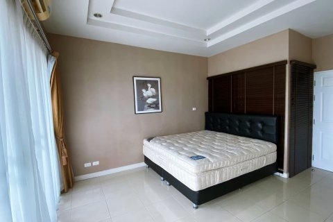 House in Bang Lamung, Thailand 3 bedrooms № 37699 - photo 8