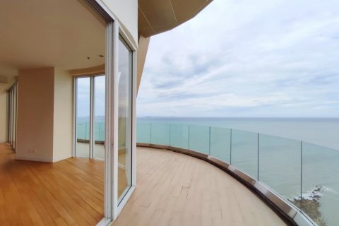 Condo in Bang Lamung, Thailand, 4 bedrooms  № 38391 - photo 28