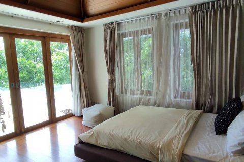 House in Bang Lamung, Thailand 5 bedrooms № 38665 - photo 17