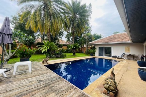 House in Bang Lamung, Thailand 3 bedrooms № 38163 - photo 6