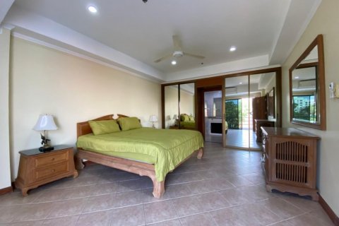 Condo in Bang Lamung, Thailand, 2 bedrooms  № 37760 - photo 9