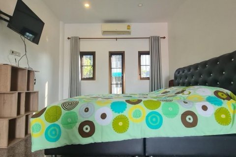 House in Sattahip, Thailand 8 bedrooms № 38096 - photo 19