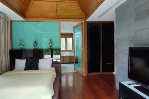 House in Bang Lamung, Thailand 5 bedrooms № 38665 - photo 14