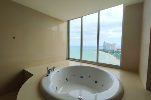 Condo in Bang Lamung, Thailand, 4 bedrooms  № 38391 - photo 18