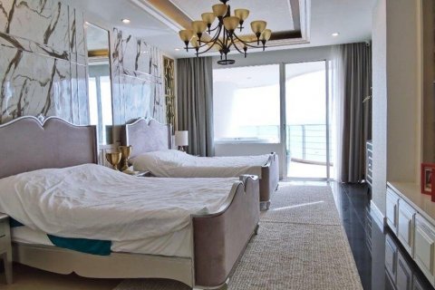 Condo in Sattahip, Thailand, 3 bedrooms  № 37516 - photo 10