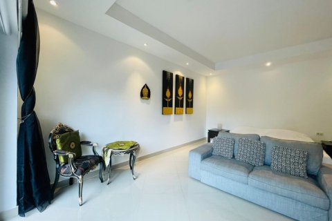 House in Bang Lamung, Thailand 3 bedrooms № 38163 - photo 30