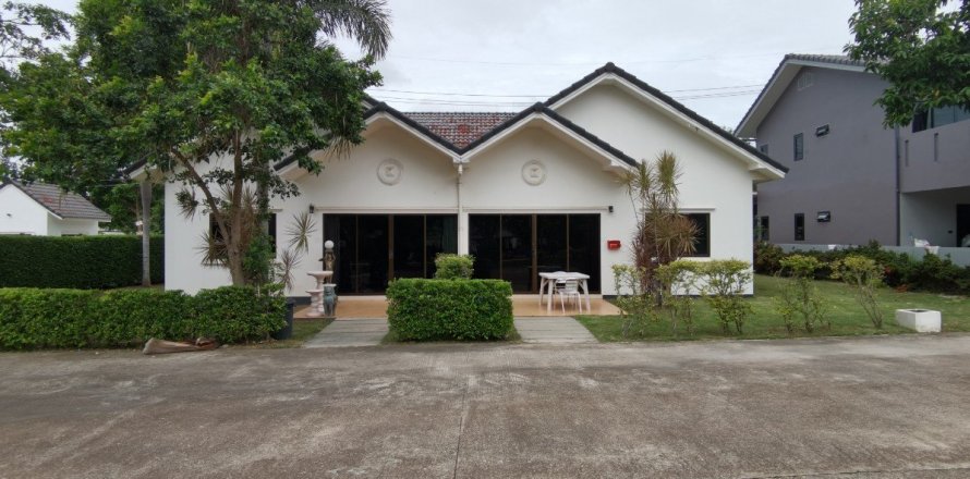 House in Bang Lamung, Thailand 2 bedrooms № 37330