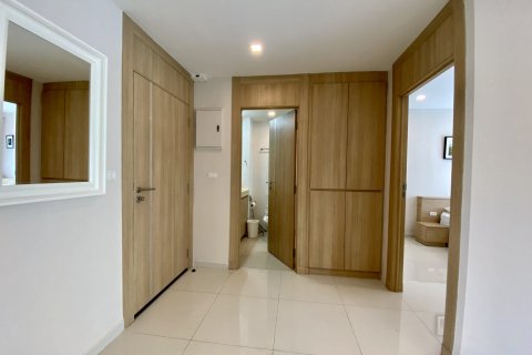 Condo in Bang Lamung, Thailand, 2 bedrooms  № 38071 - photo 5