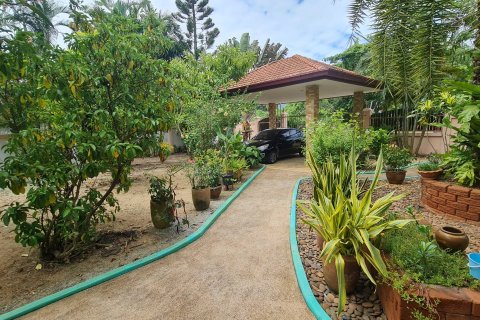 House in Sattahip, Thailand 3 bedrooms № 37292 - photo 14