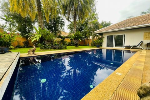 House in Bang Lamung, Thailand 3 bedrooms № 38163 - photo 5