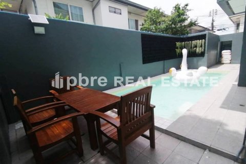 House in Bang Lamung, Thailand 4 bedrooms № 38677 - photo 10