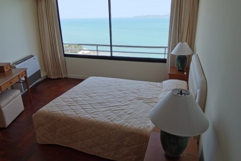 Condo in Bang Lamung, Thailand, 3 bedrooms  № 37489 - photo 12