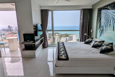 Condo in Bang Lamung, Thailand, 3 bedrooms  № 38007 - photo 17