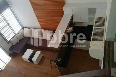 House in Bang Lamung, Thailand 4 bedrooms № 38343 - photo 2