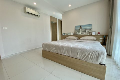 Condo in Bang Lamung, Thailand, 2 bedrooms  № 38072 - photo 10