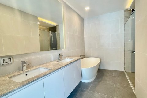 Condo in Bang Lamung, Thailand, 3 bedrooms  № 38011 - photo 15