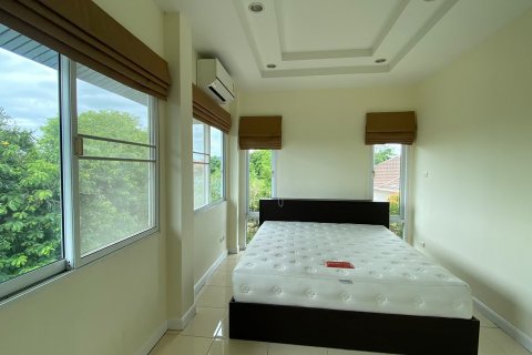 House in Bang Lamung, Thailand 3 bedrooms № 37699 - photo 9