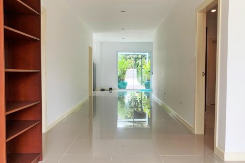 House in Sattahip, Thailand 3 bedrooms № 37420 - photo 19