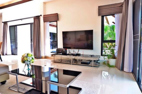 House in Bang Lamung, Thailand 3 bedrooms № 37786 - photo 9