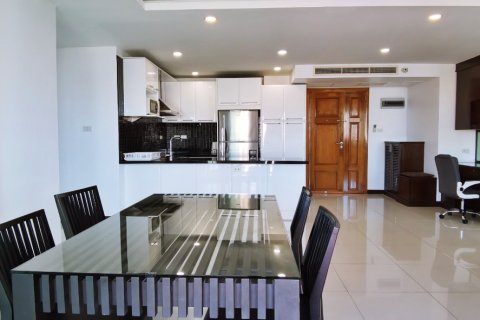 Condo in Bang Lamung, Thailand, 2 bedrooms  № 37681 - photo 6