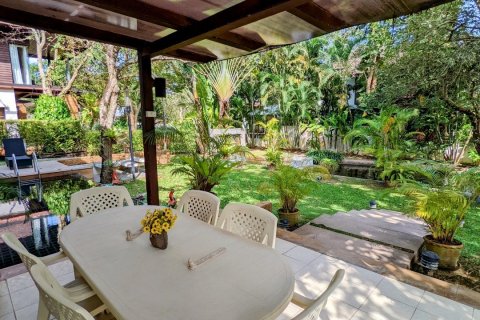 House in Bang Lamung, Thailand 4 bedrooms № 38102 - photo 26