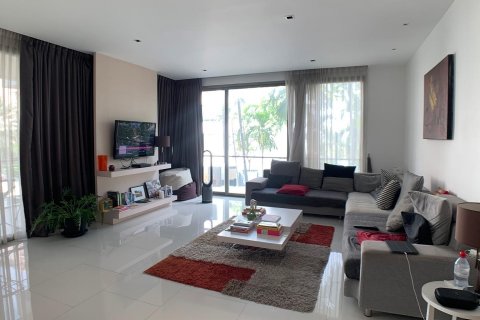 Condo in Bang Lamung, Thailand, 3 bedrooms  № 37805 - photo 5