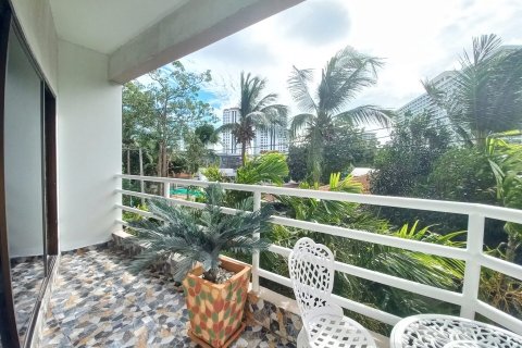 Condo in Bang Lamung, Thailand, 1 bedroom  № 38280 - photo 12