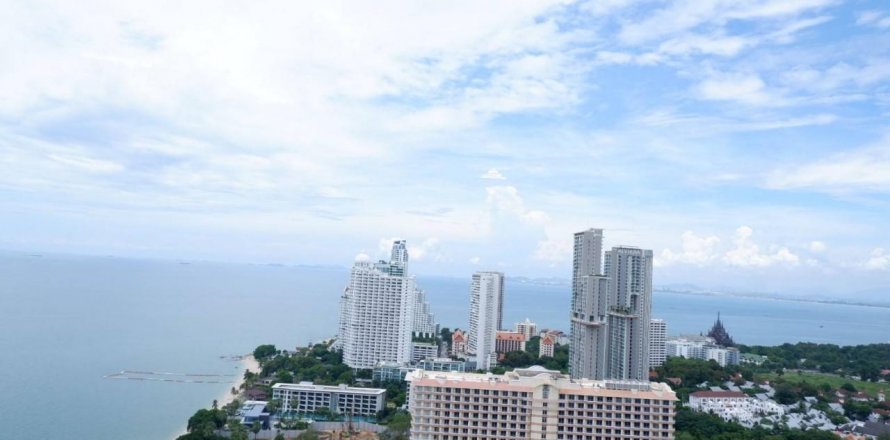 Condo in Pattaya, Thailand, 2 bedrooms in Northpoint  № 39557