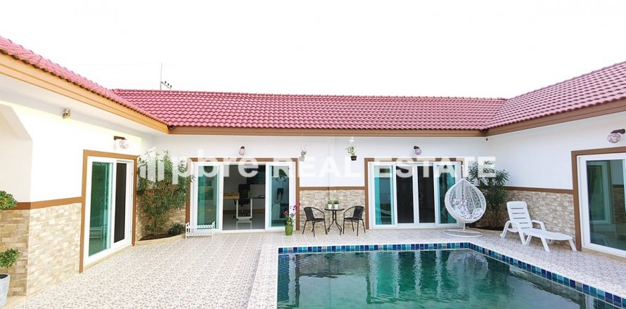 House in Bang Lamung, Thailand 3 bedrooms № 38758