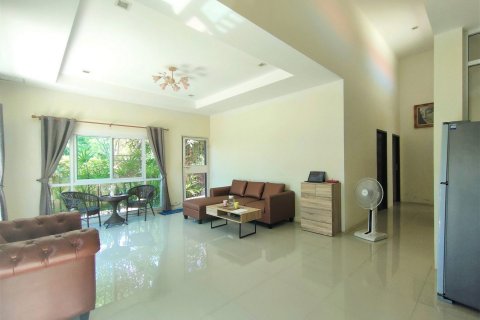 House in Bang Lamung, Thailand 3 bedrooms № 38214 - photo 2