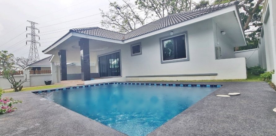 House in Sattahip, Thailand 2 bedrooms № 38004