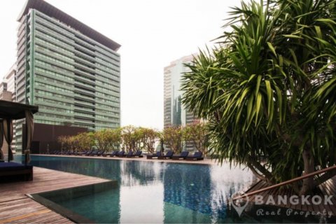 Condo in Bangkok, Thailand, 2 bedrooms  № 36962 - photo 11