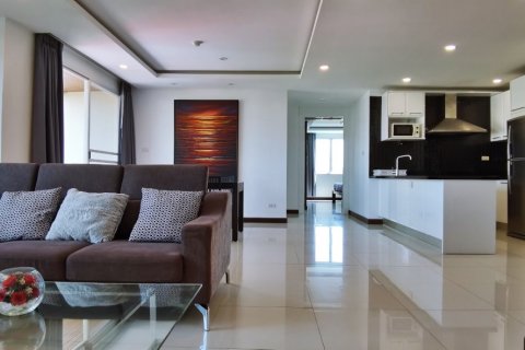 Condo in Bang Lamung, Thailand, 2 bedrooms  № 37681 - photo 4