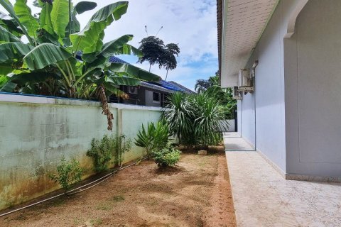 House in Bang Lamung, Thailand 3 bedrooms № 37186 - photo 14