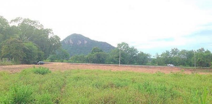 Land in Bang Lamung, Thailand 11200 sq.m. № 37625