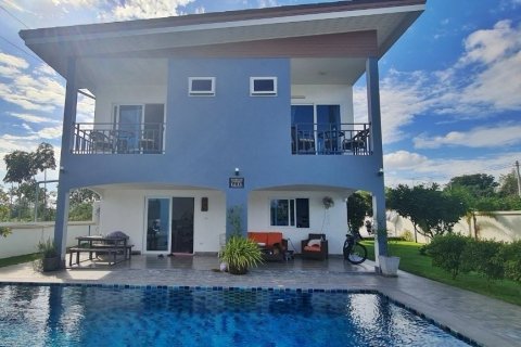 House in Sattahip, Thailand 4 bedrooms № 37695 - photo 3