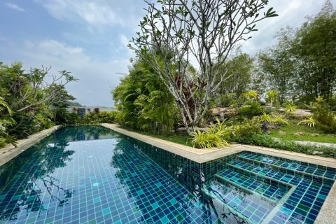 House in Bang Lamung, Thailand 3 bedrooms № 38190 - photo 1