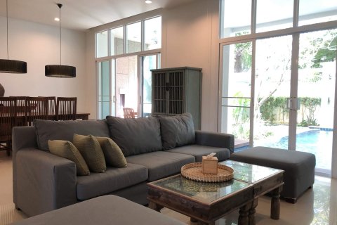 Townhouse in Bang Tao, Thailand 3 bedrooms № 43343 - photo 4