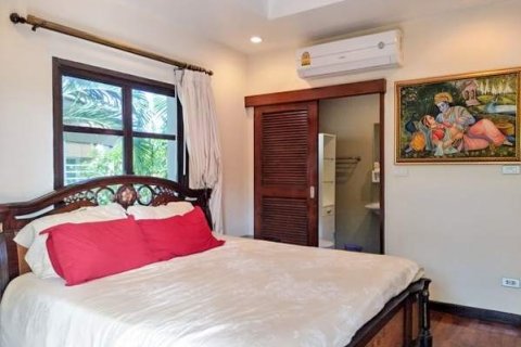 Villa in Ko Kaeo, Thailand 4 bedrooms № 42189 - photo 14