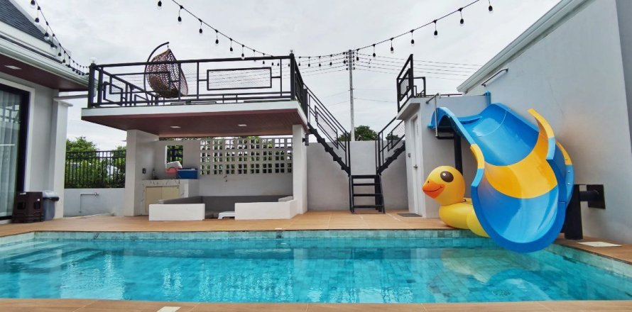 House in Sattahip, Thailand 3 bedrooms № 42012