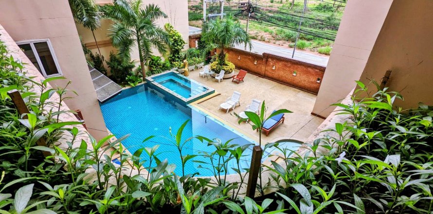 Condo in Bang Lamung, Thailand, 3 bedrooms  № 42010