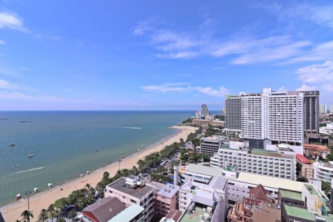 Condo in Bang Lamung, Thailand, 1 bedroom  № 43636 - photo 1