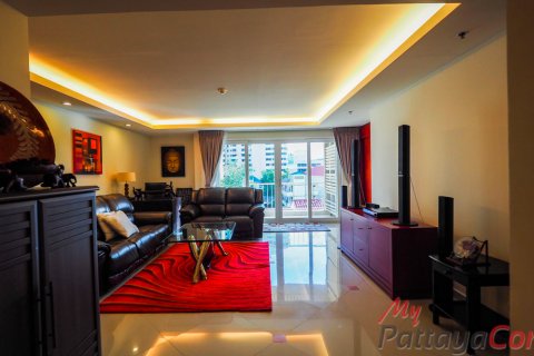 Condo in Pattaya, Thailand, 2 bedrooms  № 42007 - photo 1